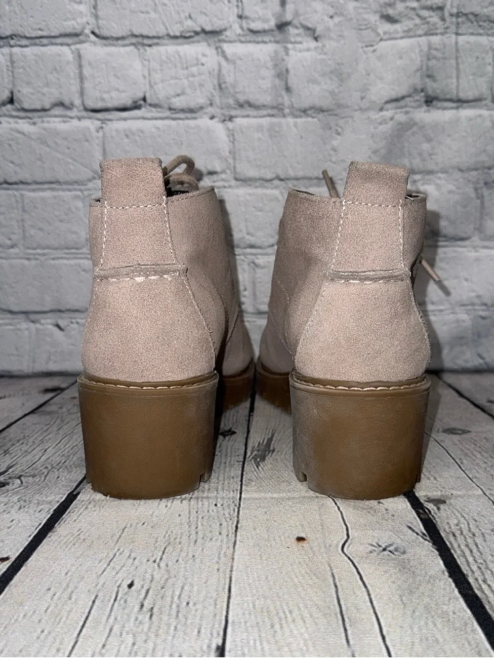 White Mountain Danny Booties - Picture 4 of 5